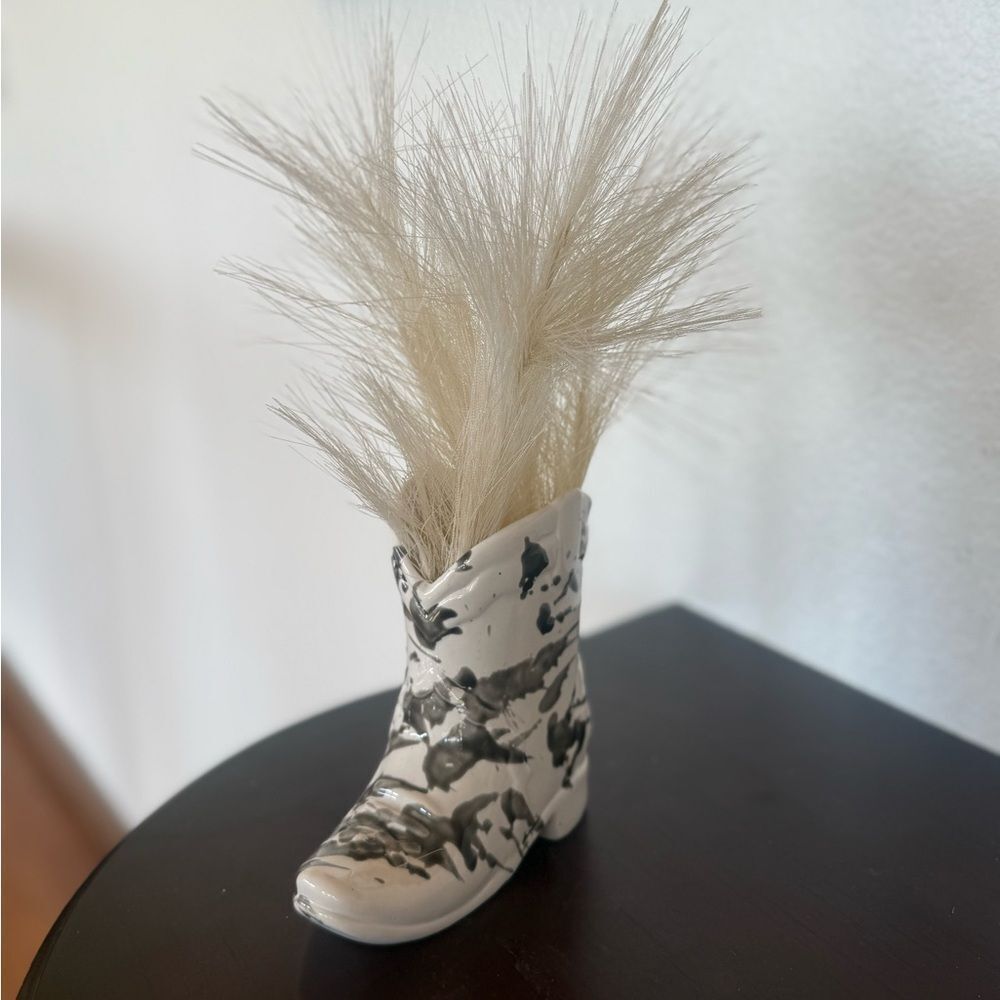 Cowboy boot decor - Picture 2 of 4
